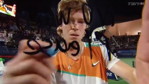 斯帕莱蒂与孔蒂的意甲逆转：那不勒斯击败尤文图斯，迎接新时代