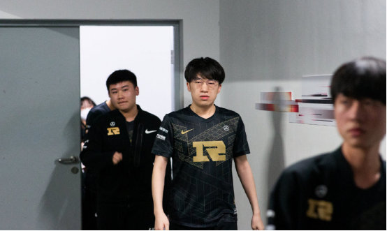 成为整个N 成为整个N